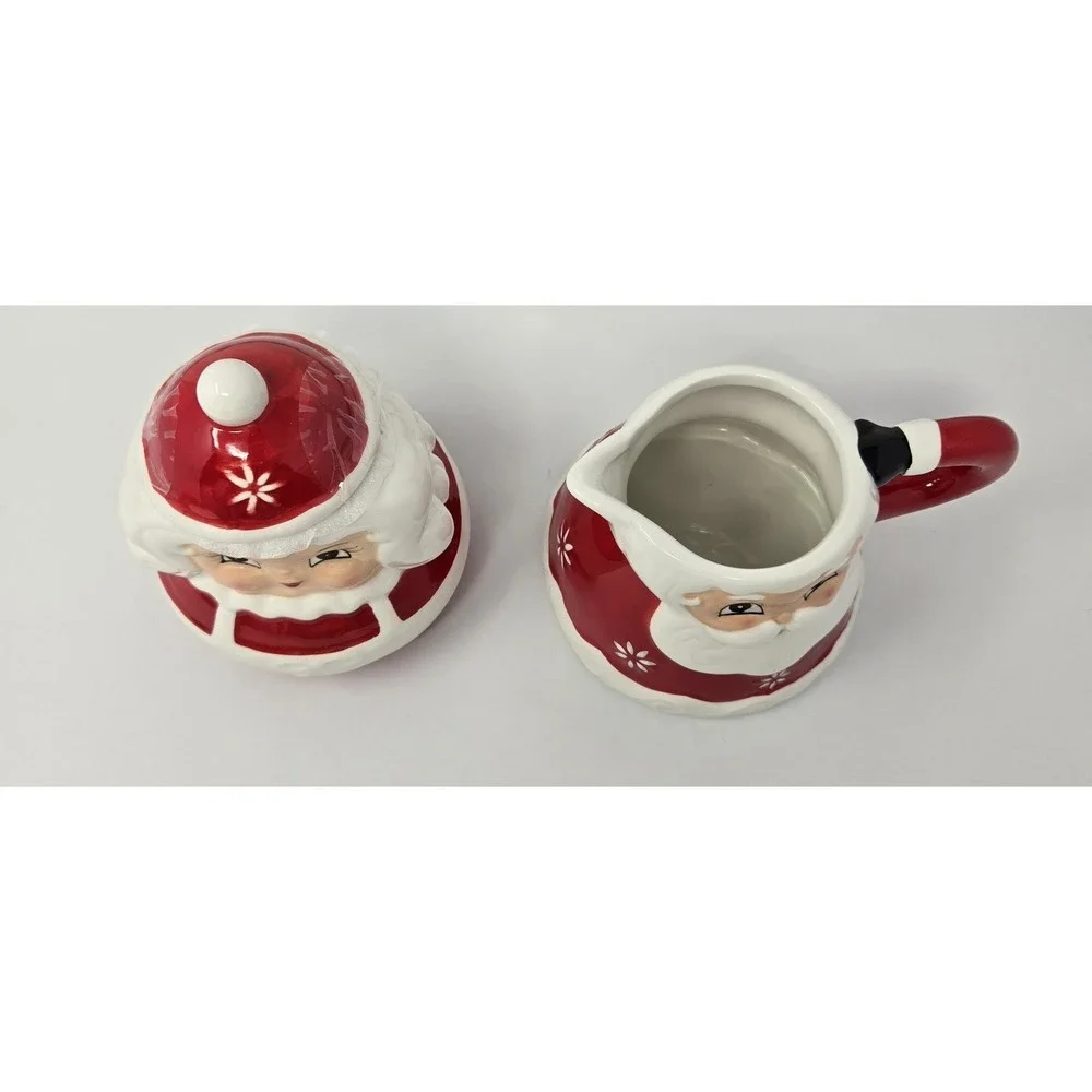 JOHANNA PARKER CARNIVAL COTTAGE SANTA & MRS CLAUS‎ CHRISTMAS CREAM SUGAR CREAMER